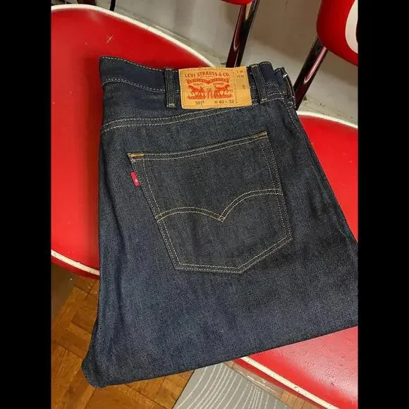 VINTAGE 90s LEVIS STRAIGHT DENIM JEANS SALVEDGE DEADSTOCK INDIGO 40 X 32 NWOT